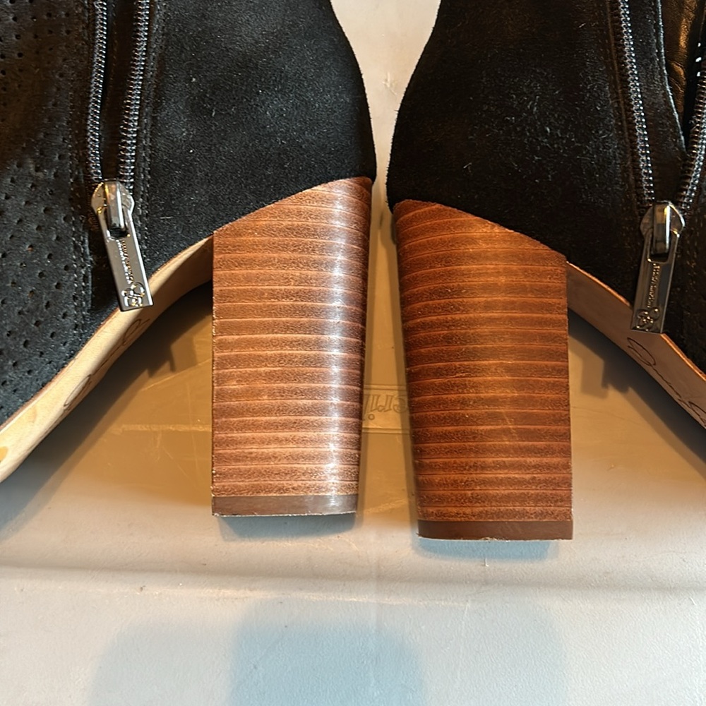 JESSICA SIMPSON BOOTS - Picture 3 of 9